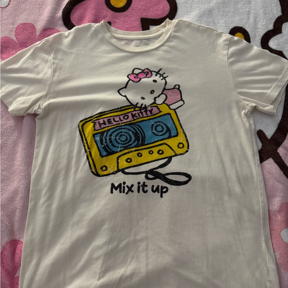 Hello Kitty Cream and Yellow Short Sleeve Tees